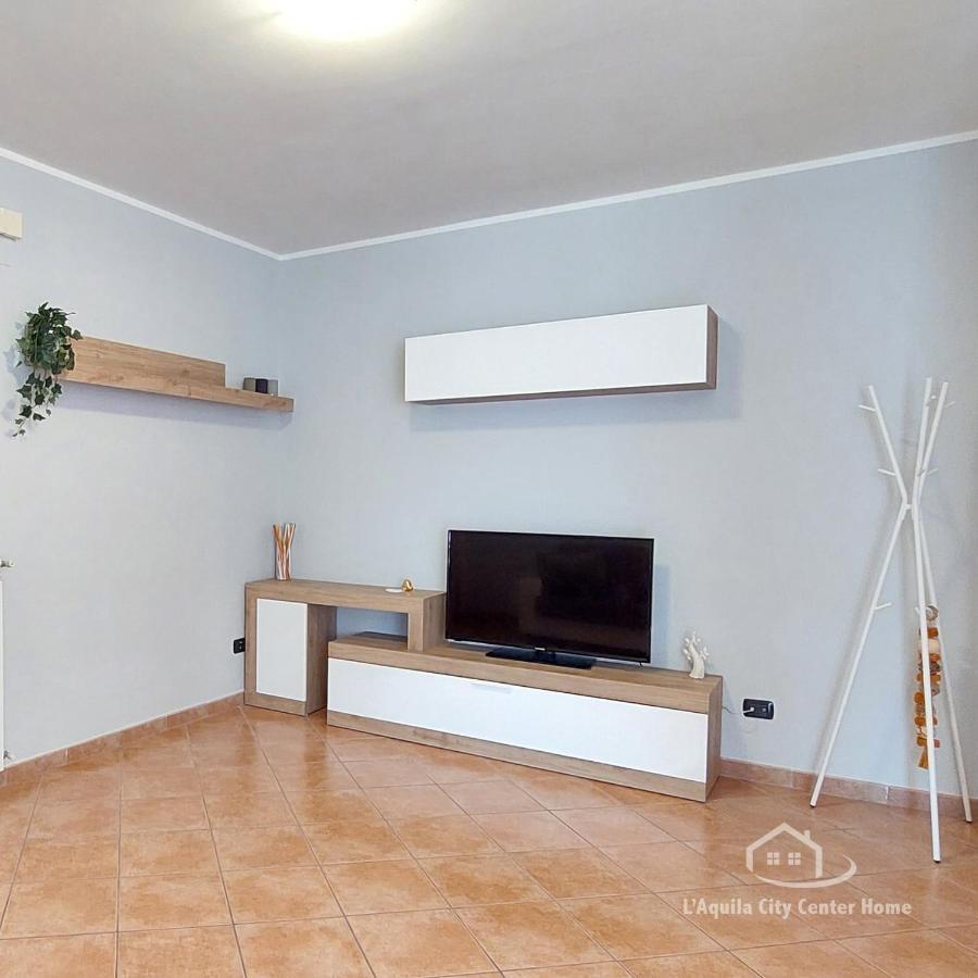 L'Aquila City Center Home 1 Bagian luar foto